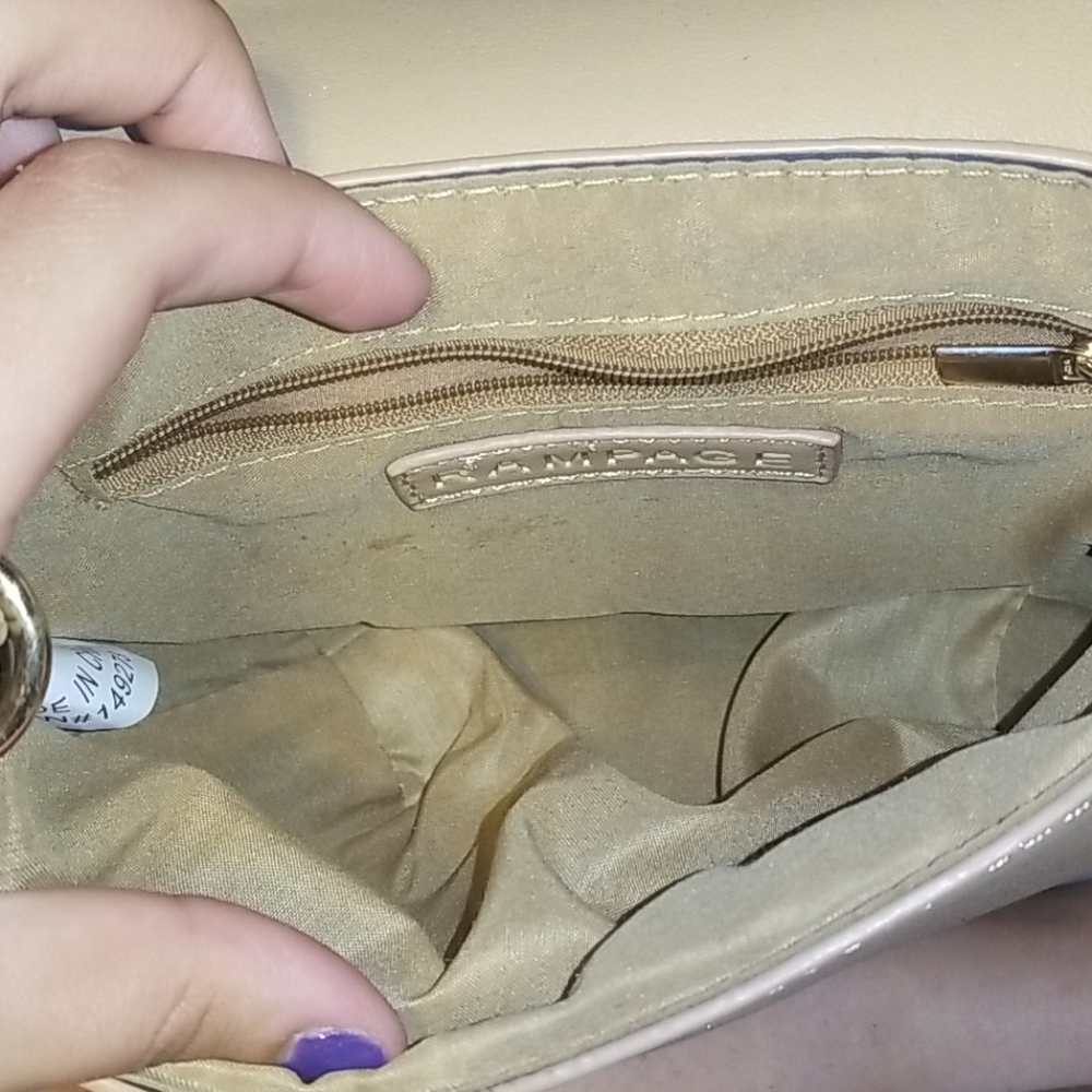 Rampage Crossbody - Picture 2 of 2